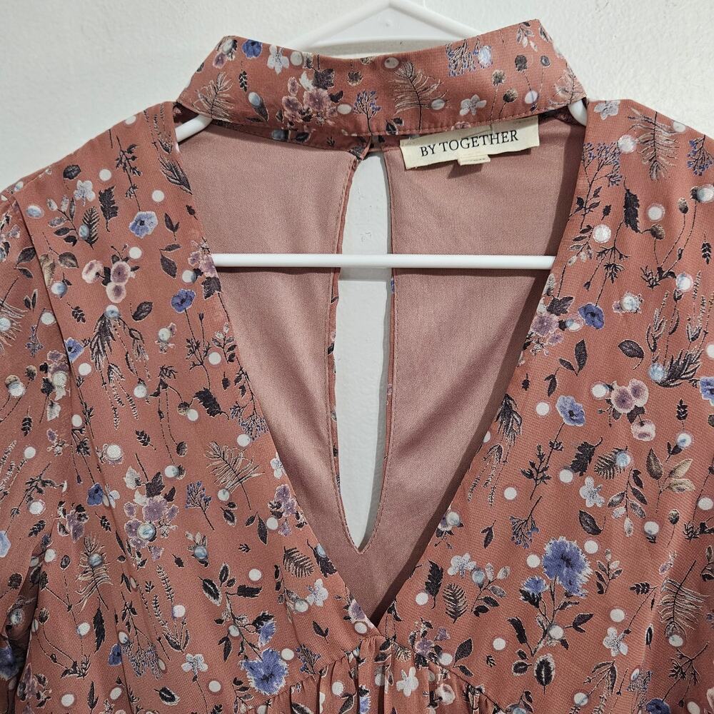 Boho Floral V-Neck/Choker Neck Womens Pink Babydoll Flowy Top Bell Sleeve Size S - Picture 3 of 9
